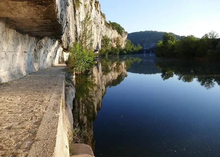 Maisonnette Sur Le Causse Du Lot