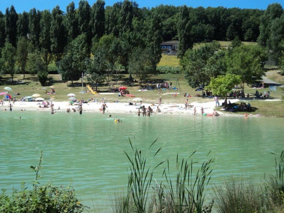 Maisonnette Sur Le Causse Du Lot Villeseque