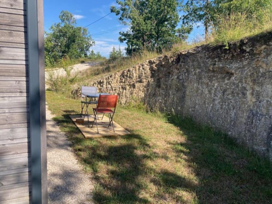 Maisonnette Sur Le Causse Du Lot